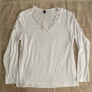 Automet White Lace Trim V Neck Long Sleeve Top XL NWT